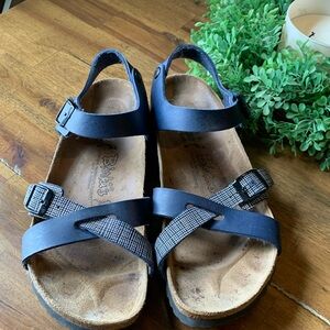 Birki’s by Birkenstock women’s sandal size women’s 9